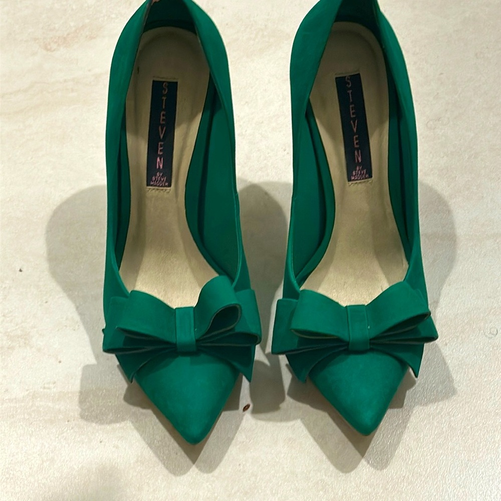 Steven by Steve Madden Ravesh Pumps